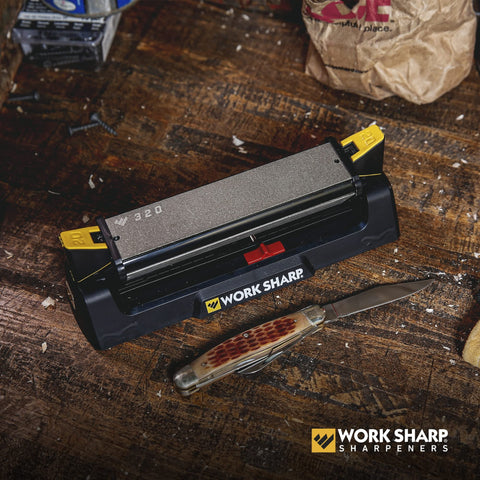 Pivot-Response feature in Work Sharp benchstone adapts to blade curves for precision.