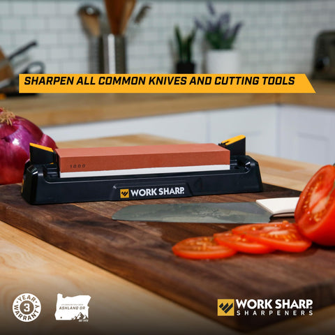 Work Sharp water control base keeps water contained and reduces mess during sharpening.
