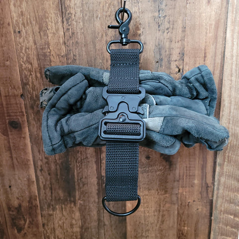 WorkingFire glove strap snap clasp anchors to gear for reliable hold.