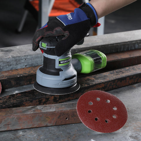 WORKPRO 600-grit disc delivers ultra-smooth final prep on surfaces