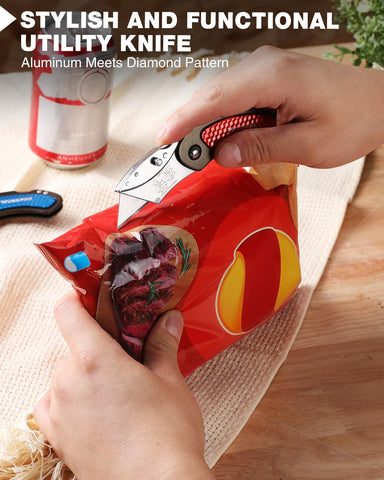 WORKPRO box cutter set in use for general-purpose cutting.