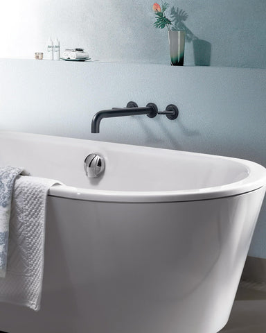 WOWOW two-handle tub faucet with brass valve for precise temperature control.