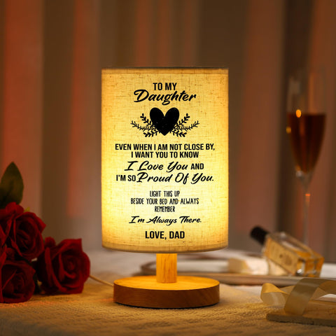 WSYEAR easy-to-display lamp that enhances bedside routines