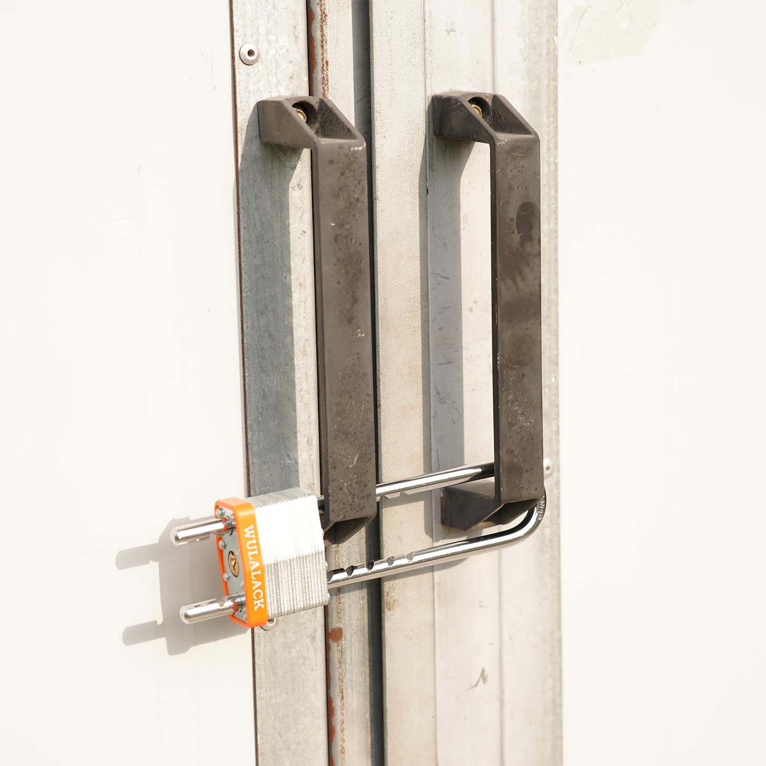 WULALACK packaged set of three padlocks for versatile security