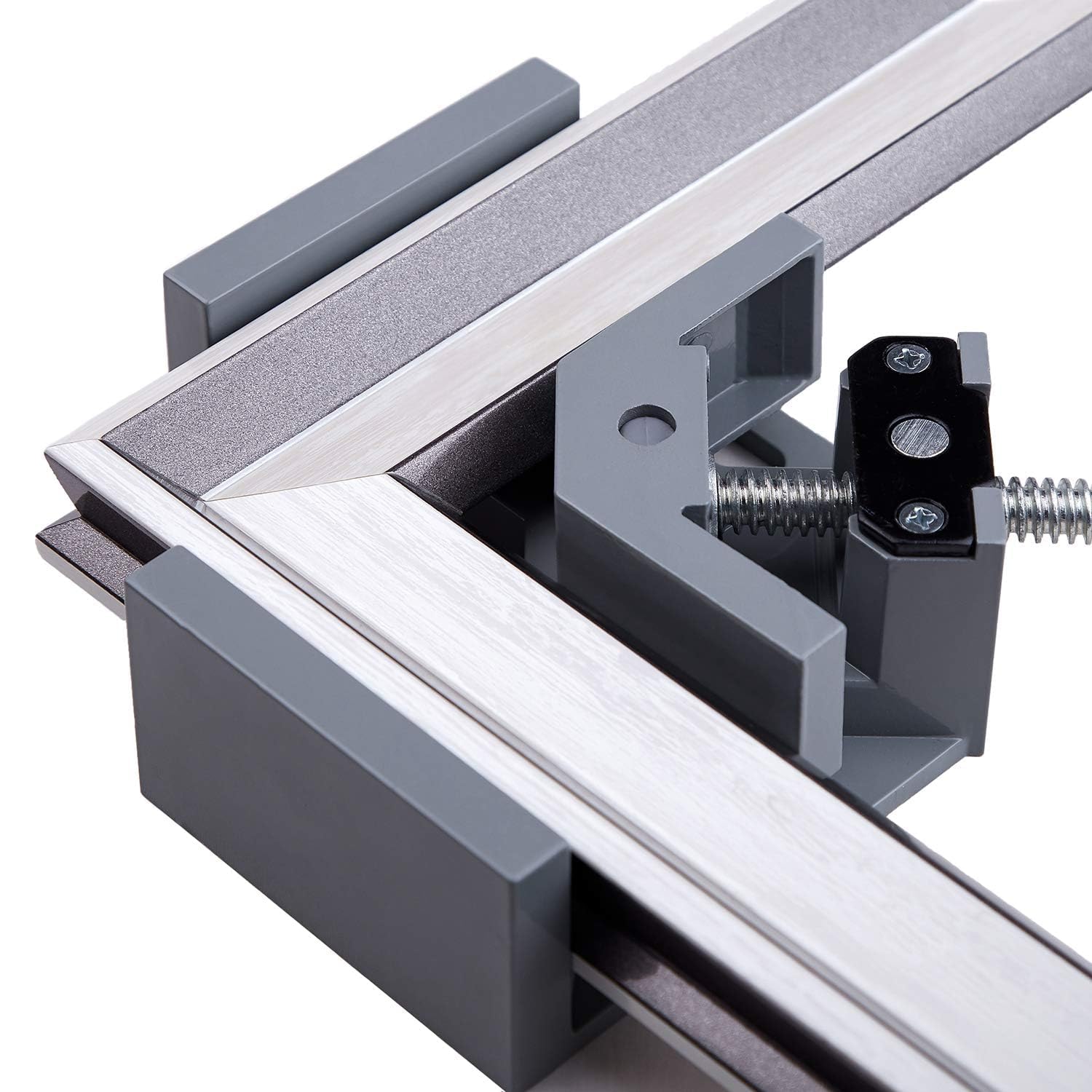 WYQYQ corner clamp ideal for welding, framing, drilling and cabinet installation