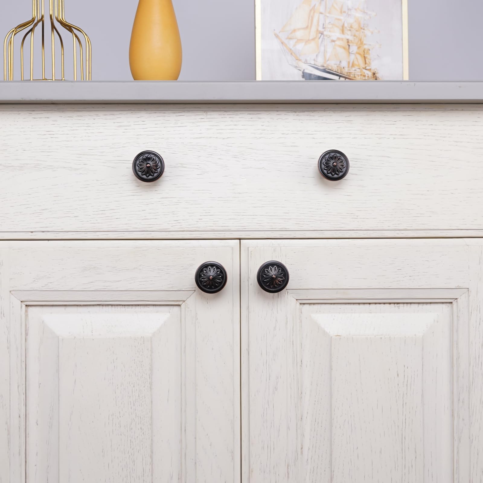 Xlroaafs knob includes M4 screws for quick cabinet updates.