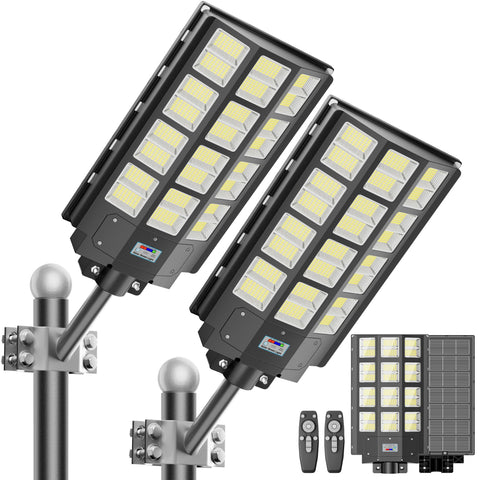 XMPTYN 8000W solar street light outdoor highlights high brightness for expansive outdoor areas.