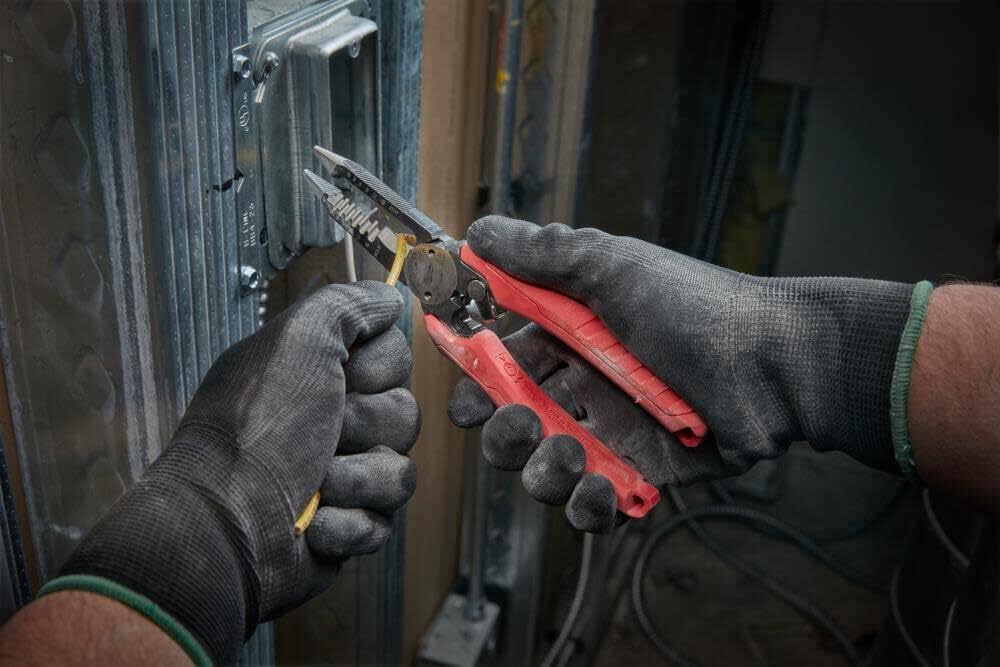Xokisde tether-ready handle loops for safe transport