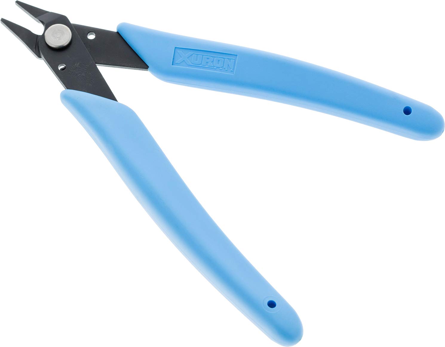 Xuron 475 lightweight design helps reduce fatigue