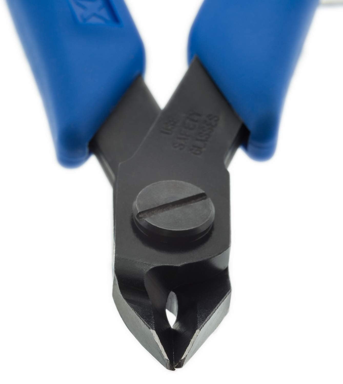 Xuron 9200 static-control grips reduce fatigue during extended use
