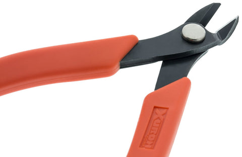 Xuron Maxi-Shear 2175 tapered point for flush-cut threads.
