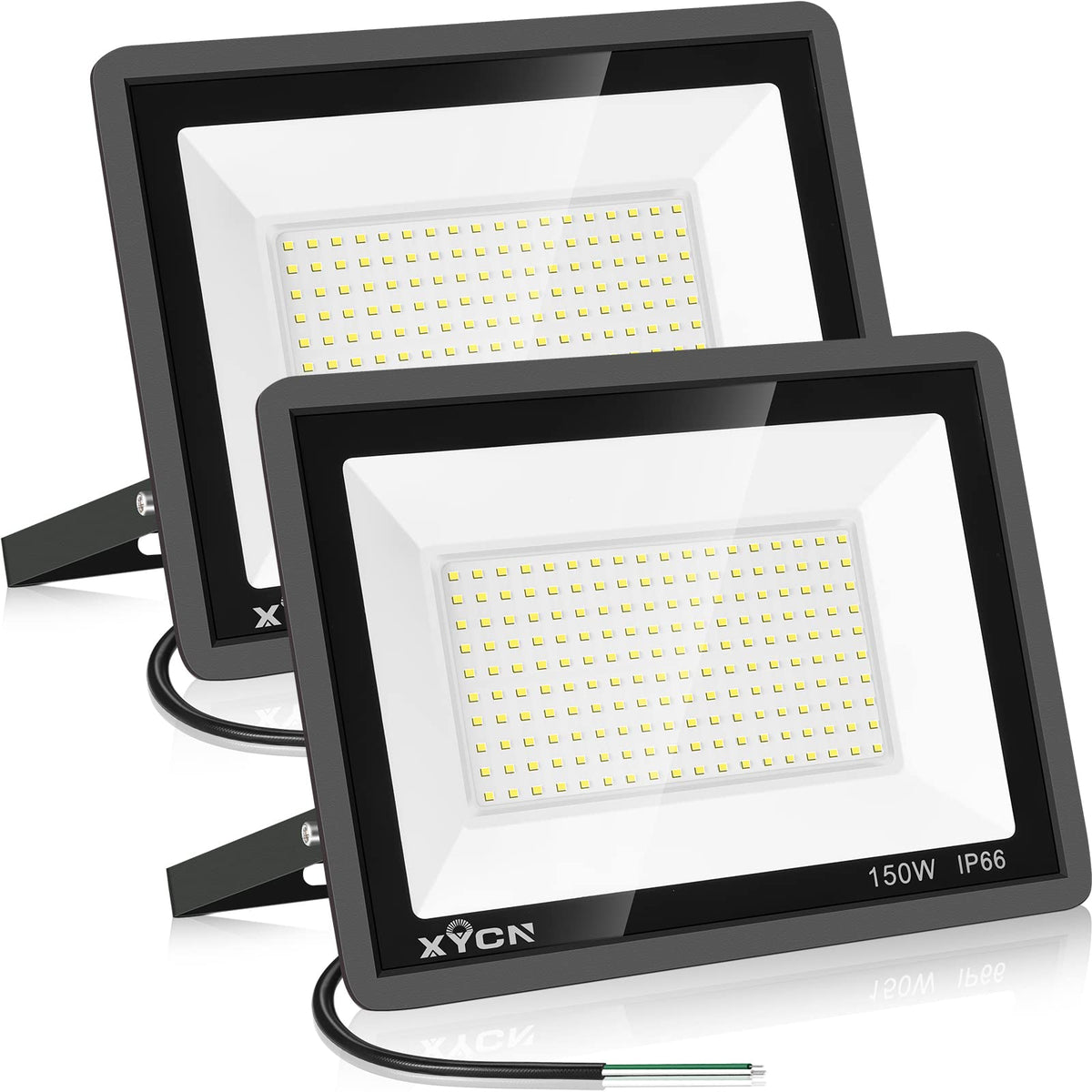 XYCN 150W flood light with wide-angle beam for expansive outdoor lighting.