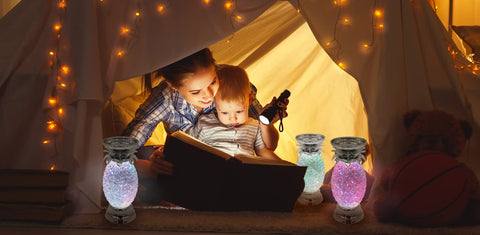 YAKii pineapple LED lamp creates cozy room ambience and color