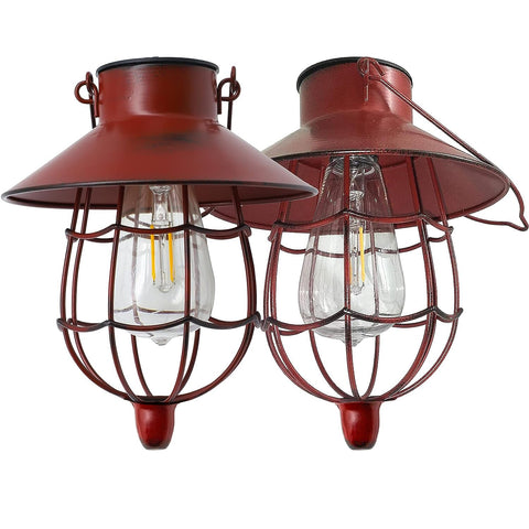 YAKii red lantern with metal body and classic details