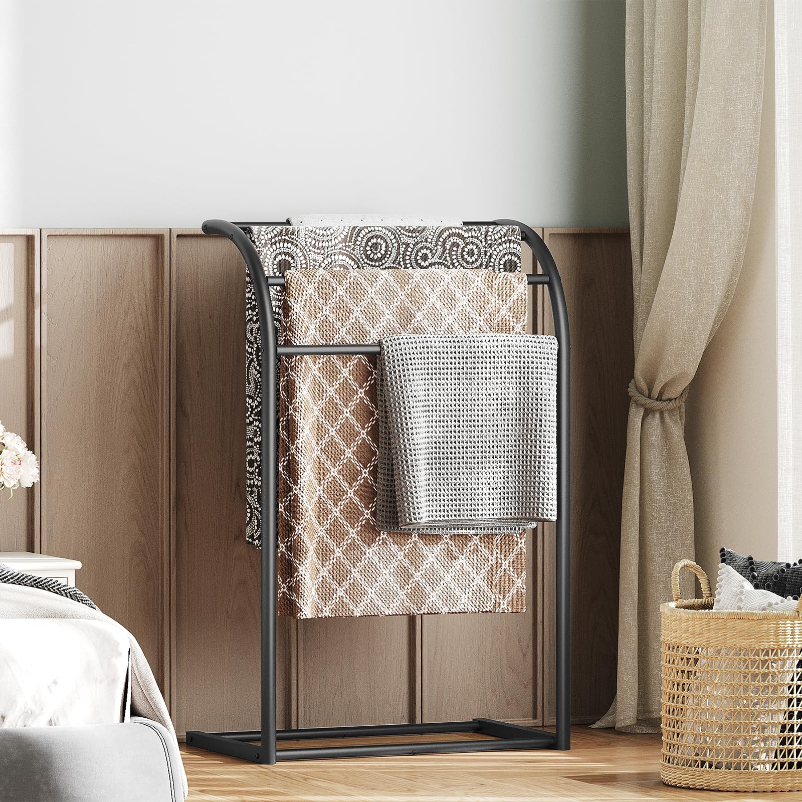YATINEY 4-tier blanket rack with evenly spaced rods enhances air circulation