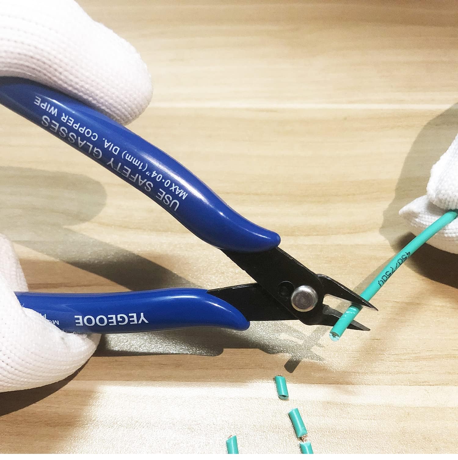 YEGEOOE cutters with angled head deliver clean flush cuts