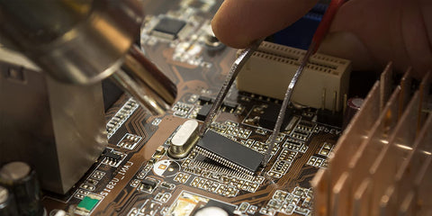 YIHUA 853D compact-design fits neatly on a small workbench