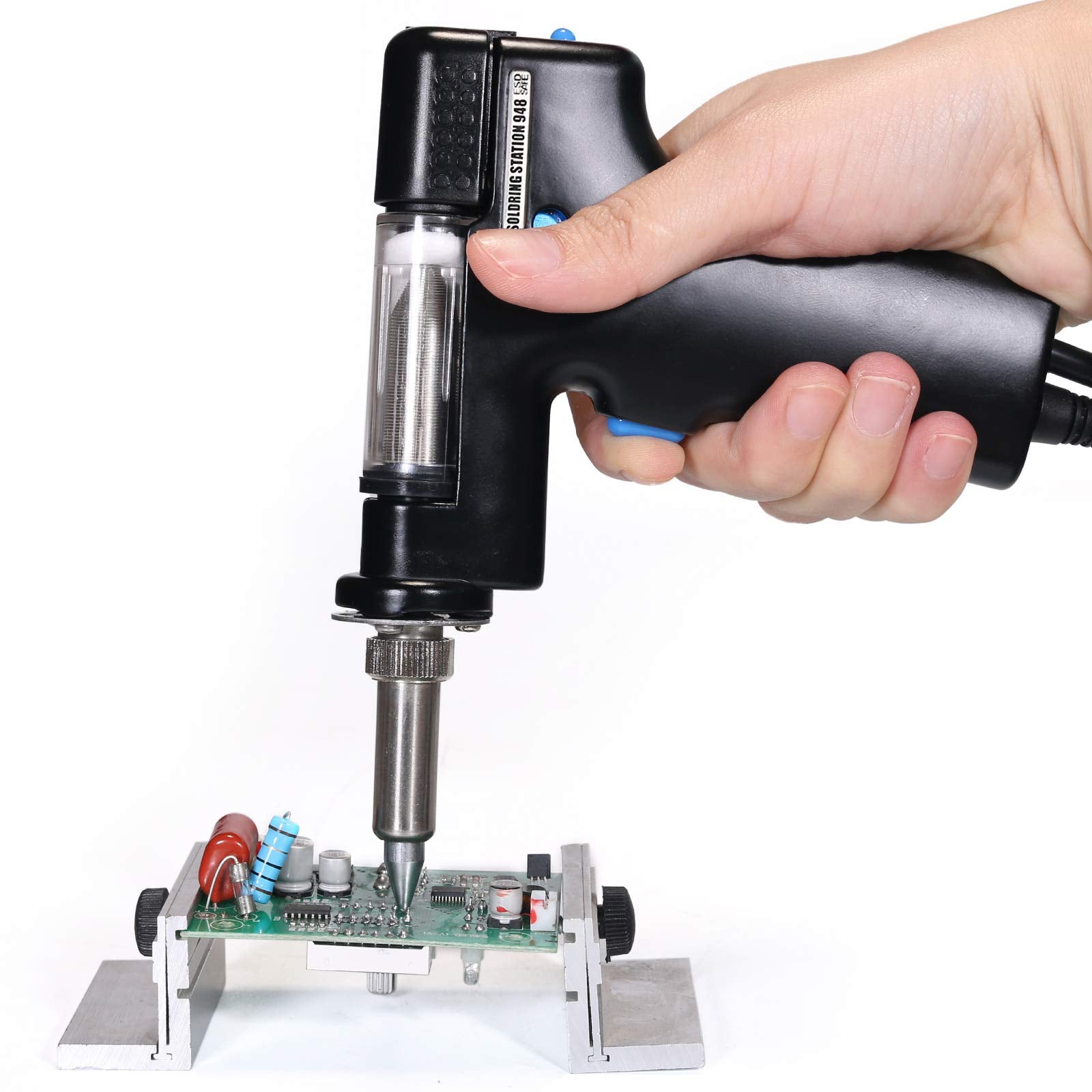 YIHUA 948G connected to a compatible station for safe operation.