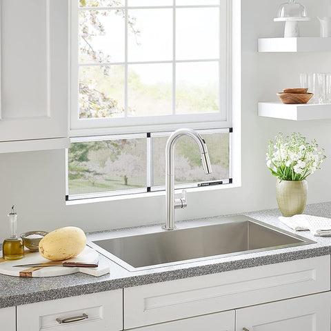 Yoochee breeze-friendly screen enables fresh air without large gaps.