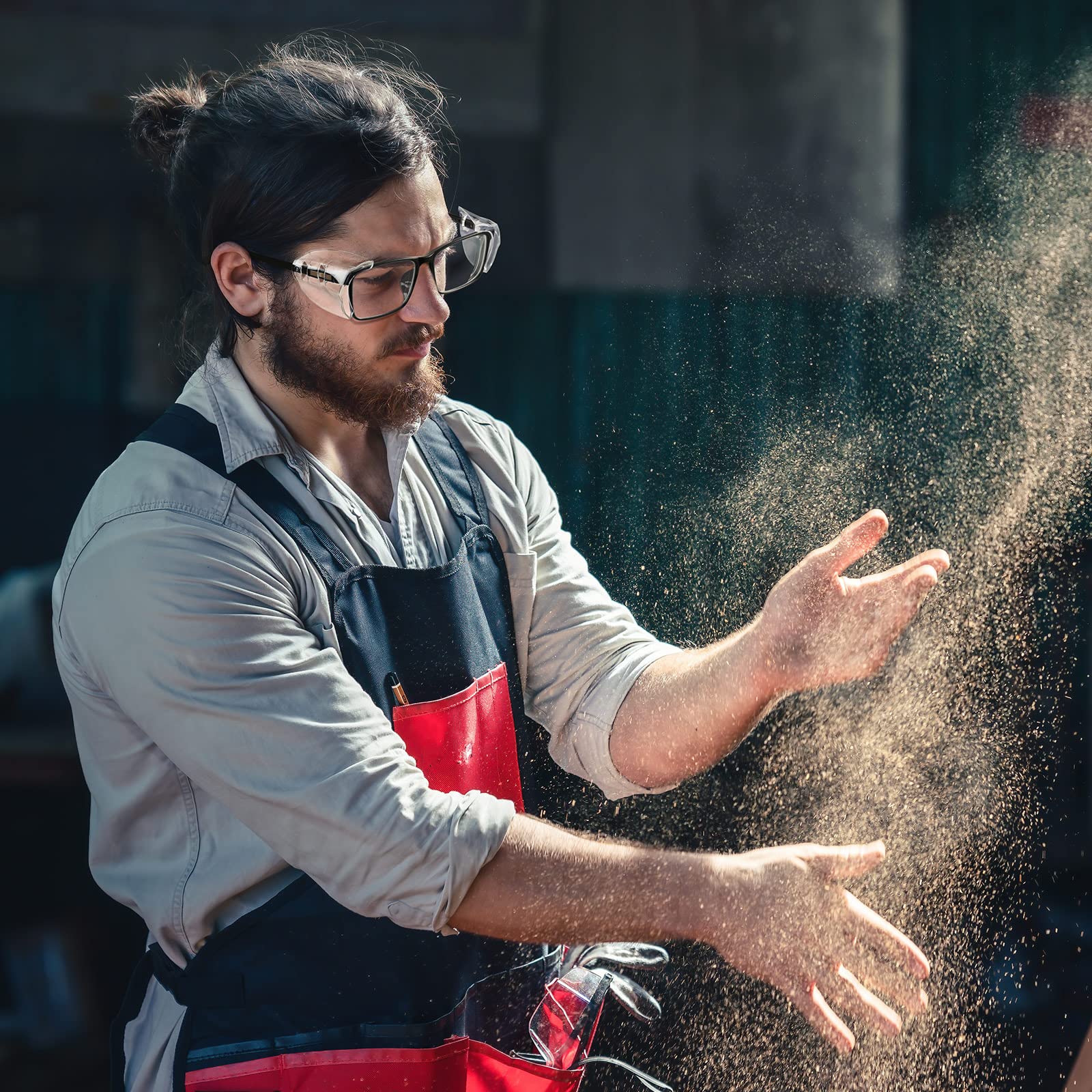 YunTuo side shields guard against particulates during tasks outside.