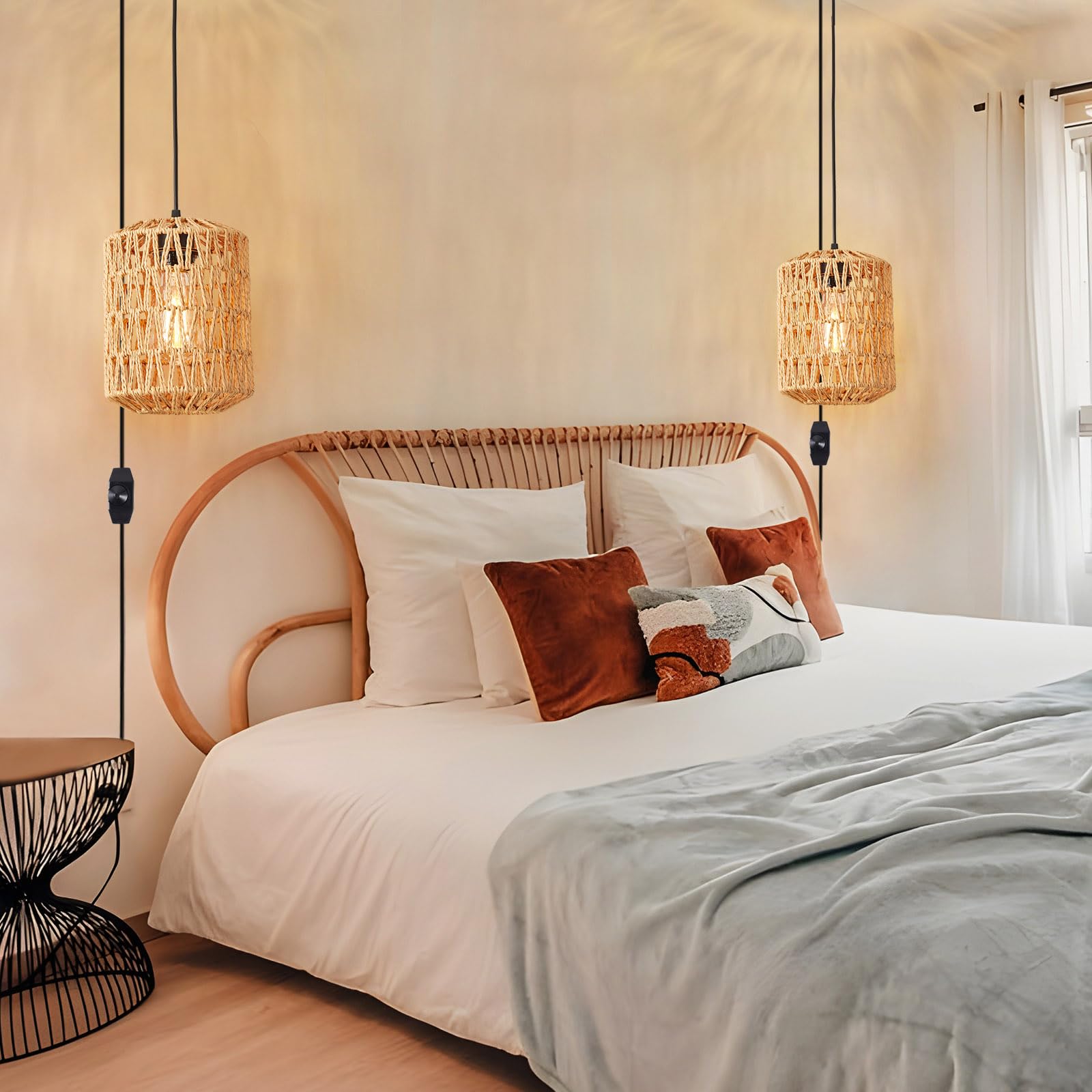 YXTH easy-install pendant lamp with hooks requires no electrician.