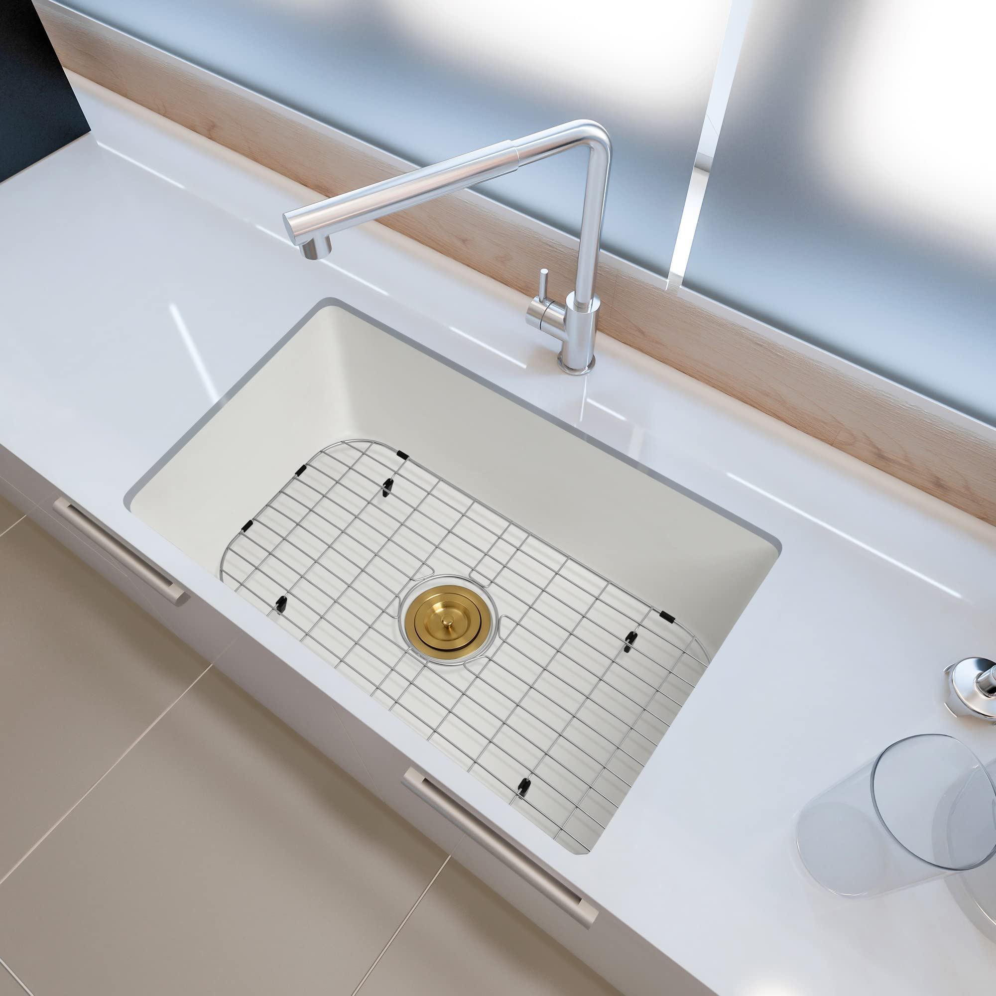 Zeesink bottom grid protects the sink and doubles as a drying rack.