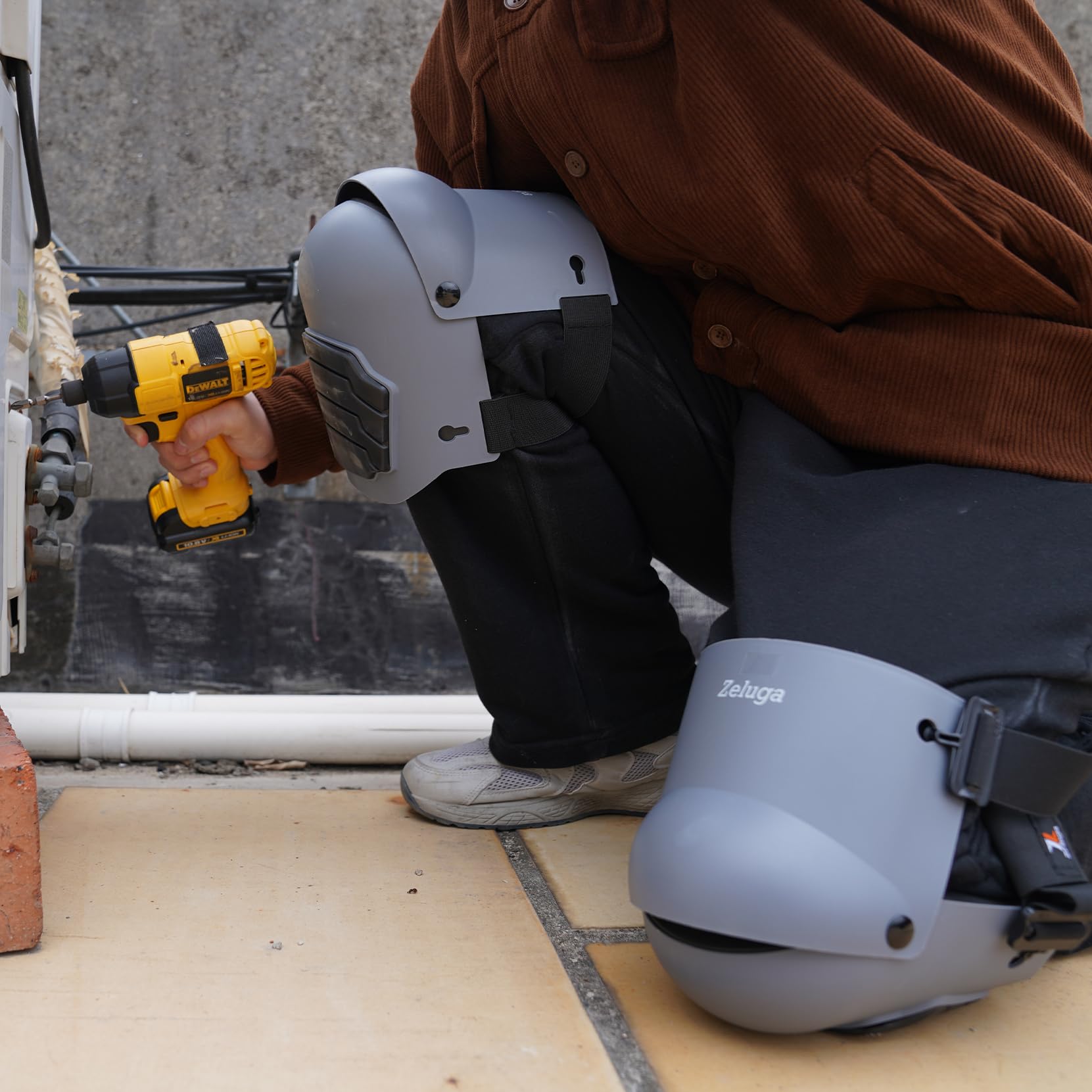Indoor and outdoor use ready for construction, gardening, cleaning, and more.