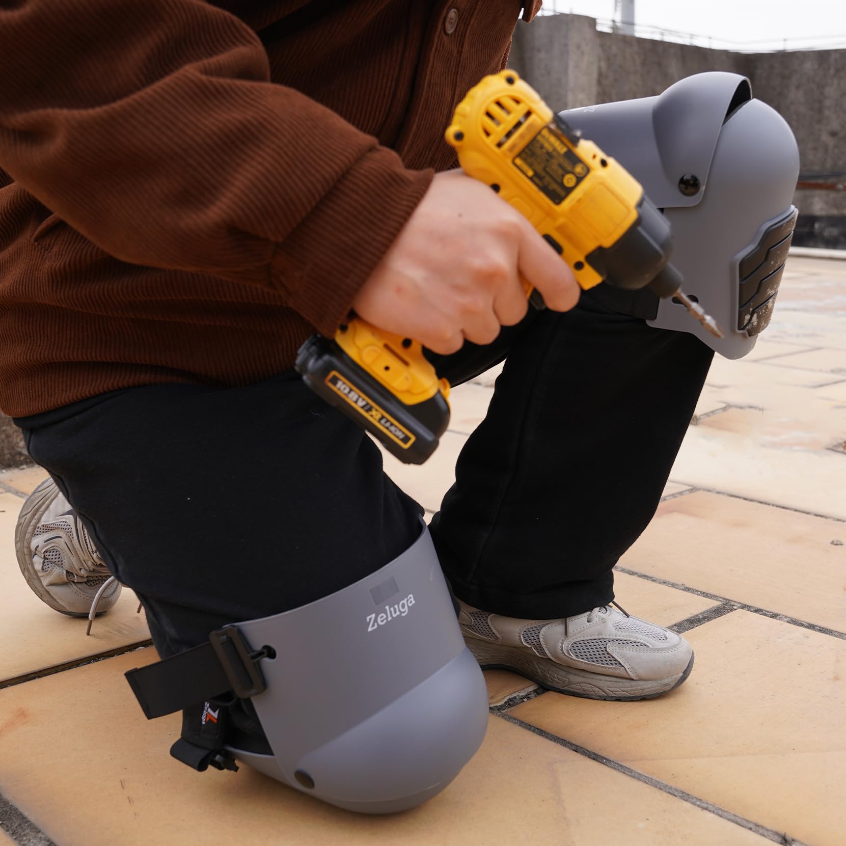 Adjustable double straps ensure a secure fit for various tasks.