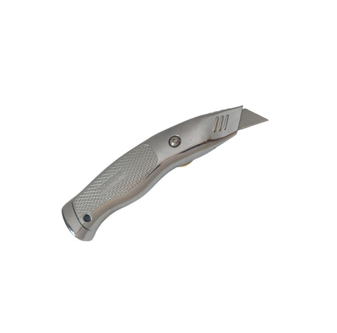 Zeluga 19-524 quick blade change mechanism in action for rapid swaps