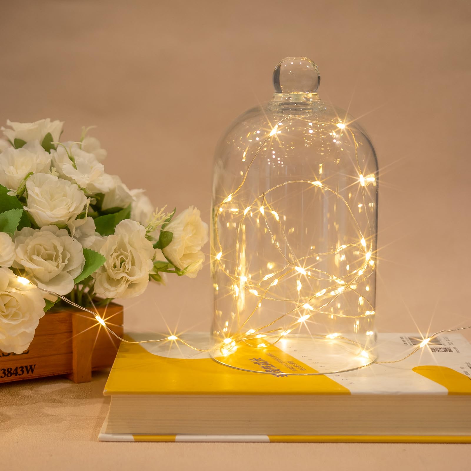 ZELUXDOT warm-white twinkle lights create a cozy bedroom glow.