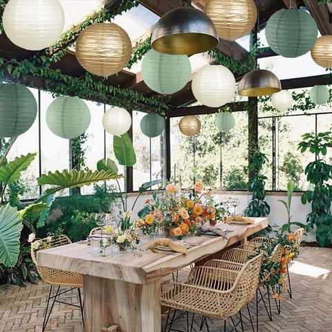 Zilue lantern set with hanging hooks and easy storage for decor.