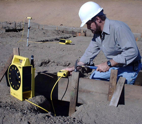 ZIPLEVEL PRO-2030 with unipod and protective boot enhances on-site setup.