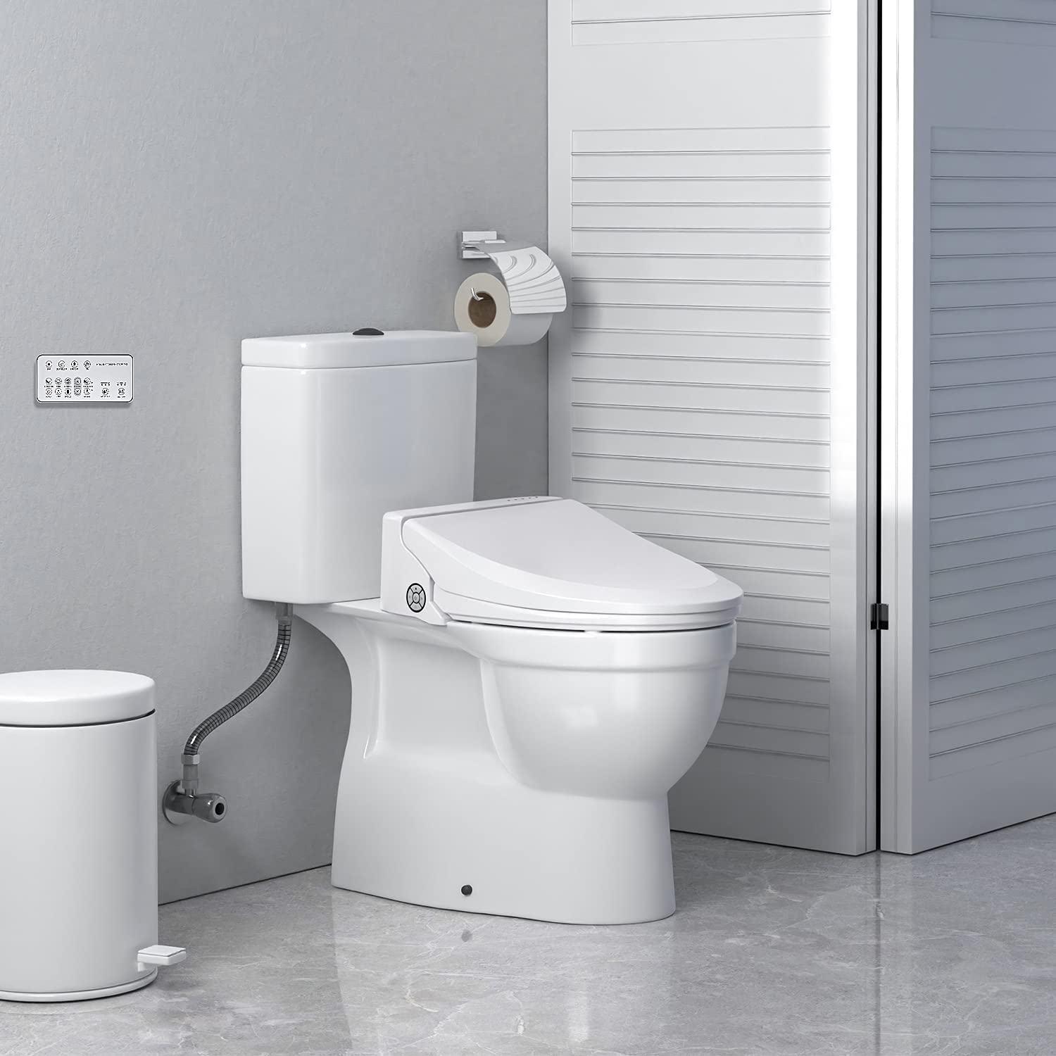 ZMJH A102S-W warm air dryer demonstrates comfortable post-use dryness.