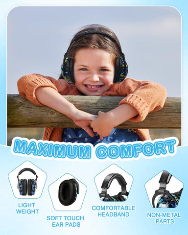ZOHAN EM030 use during fireworks softens sharp sounds and supports comfort.