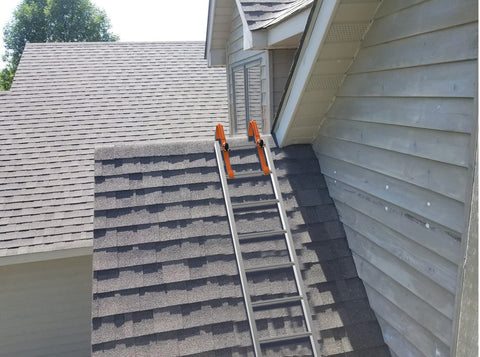 ZWanPing easy-install ladder hooks with wing nuts for quick setup
