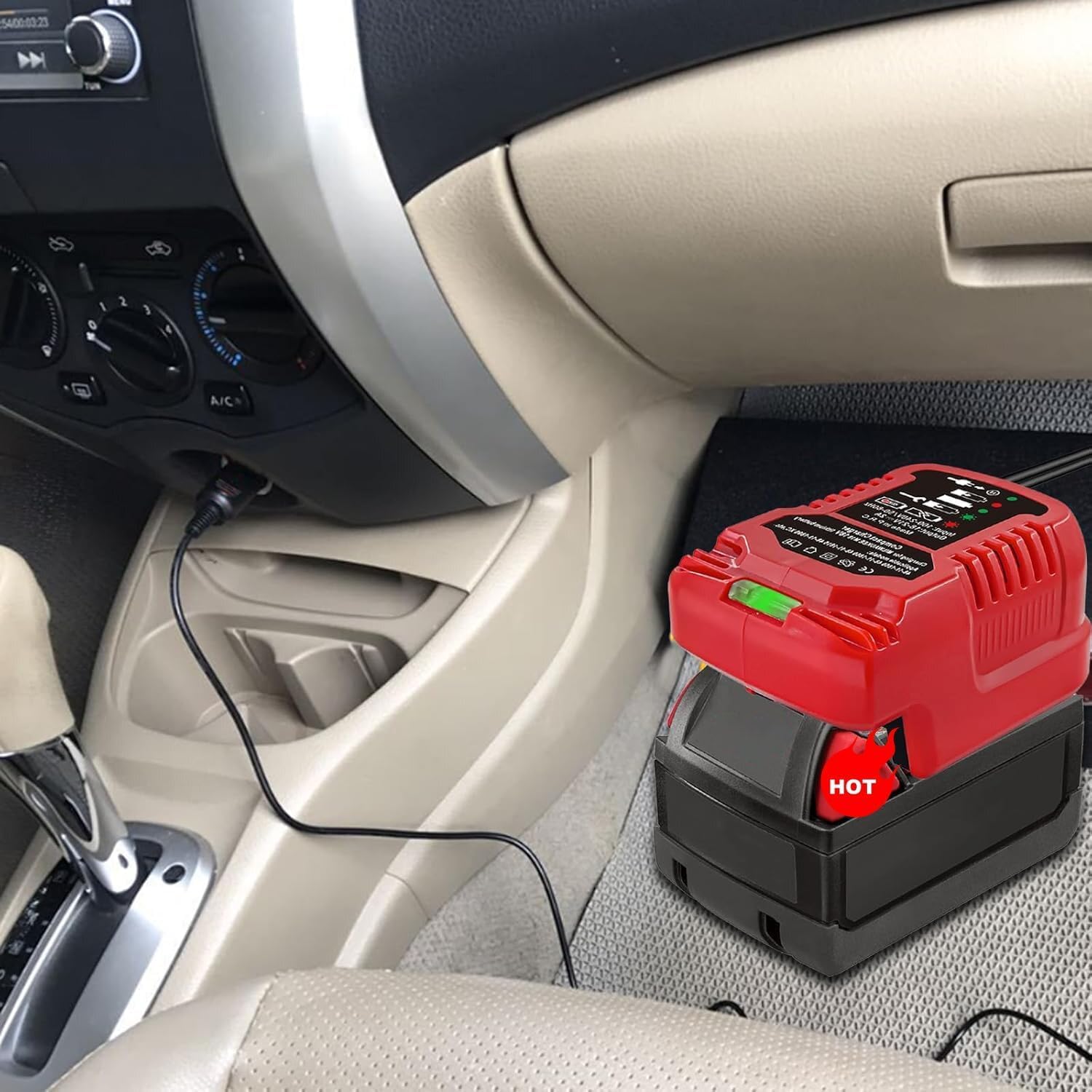 ZWDXRB Milwaukee car charger on road use case charging anywhere